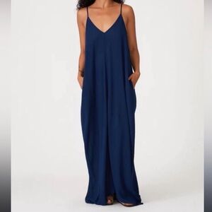 Love Stitch Elegant Navy Blue Maxi Dress size S/m